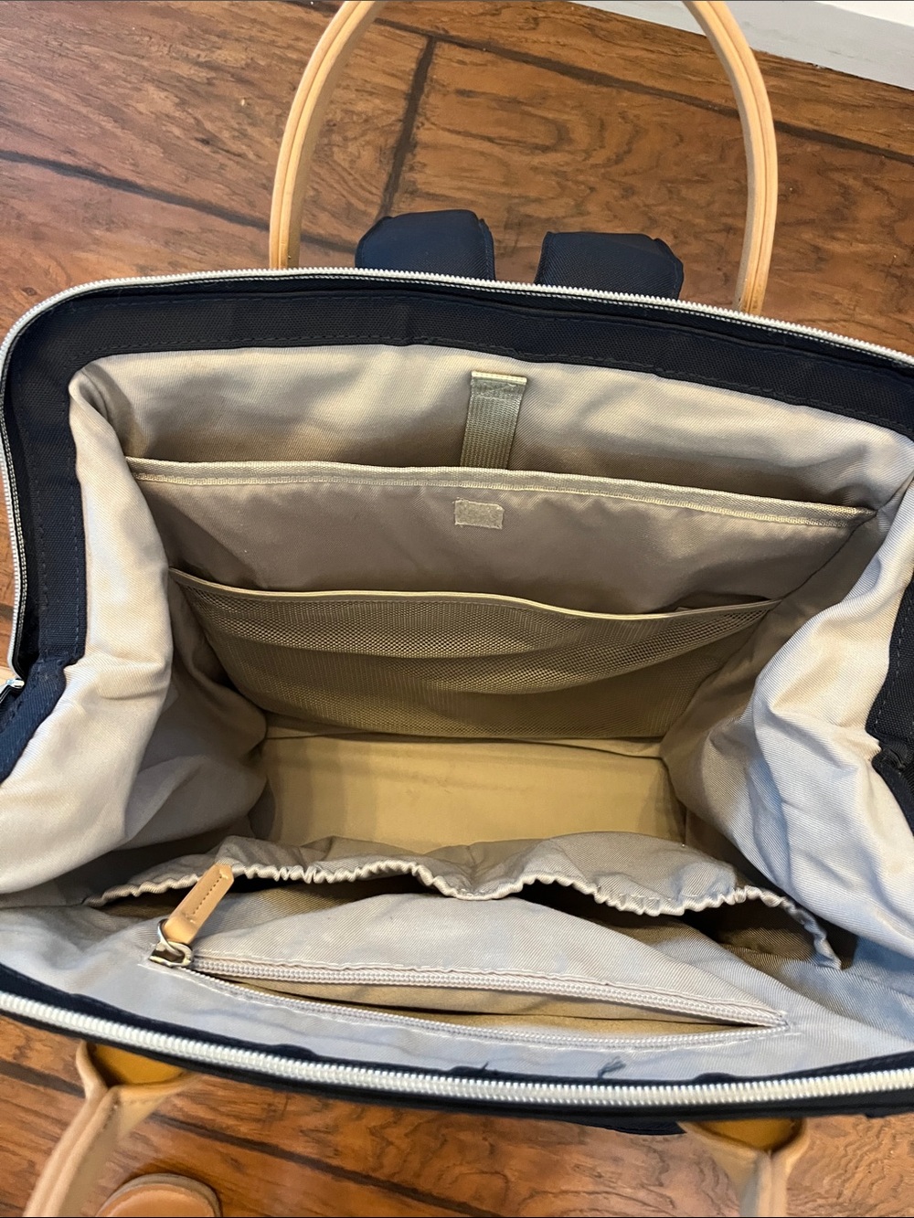 Maevn Navy Tote-Style Clinical Backpack with Tan Trim - Picture 4 of 5